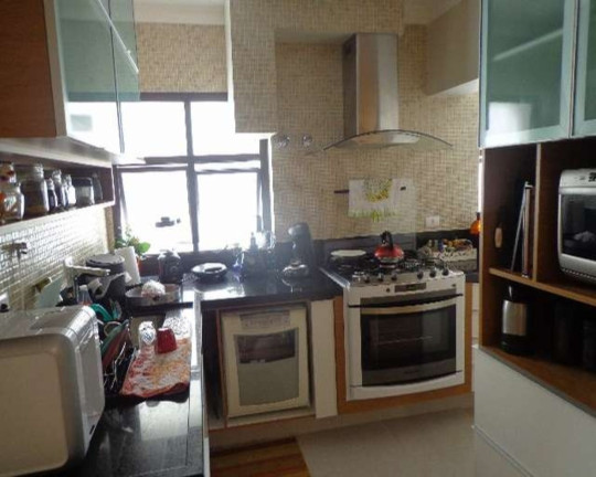 Imagem Apartamento com 4 Quartos à Venda, 232 m² em Pitangueiras - Guarujá