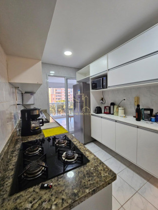 Imagem Imóvel com 3 Quartos à Venda, 130 m² em Patamares - Salvador Imagem Imóvel com 3 Quartos à Venda, 130 m² em Patamares - Salvador