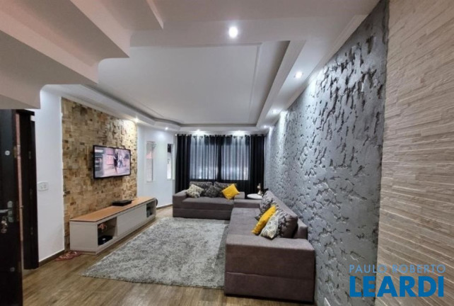 Imagem Sobrado com 3 Quartos à Venda, 173 m² em Parque Oratório - Santo André Imagem Sobrado com 3 Quartos à Venda, 173 m² em Parque Oratório - Santo André