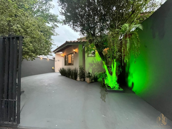 Imagem Casa com 3 Quartos para Temporada, 130 m² em Itaguá - Ubatuba