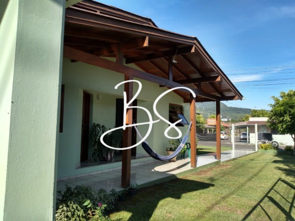 Imagem Casa com 3 Quartos à Venda, 560 m² em Bom Pastor - Igrejinha