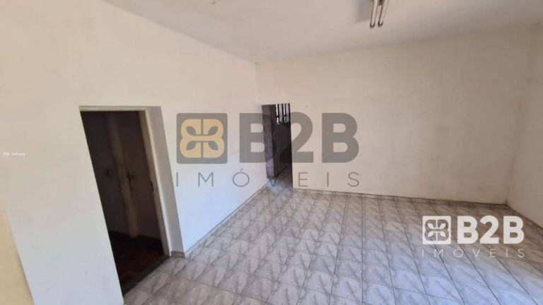 Imagem Casa com 3 Quartos para Alugar, 300 m² em Jardim Estoril Iv - Bauru Imagem Casa com 3 Quartos para Alugar, 300 m² em Jardim Estoril Iv - Bauru