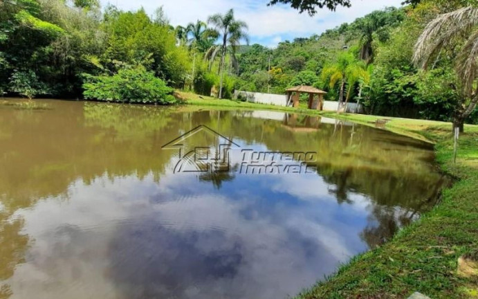 Imagem Imóvel com 3 Quartos à Venda, 500 m² em Zona Norte - São José Dos Campos Imagem Imóvel com 3 Quartos à Venda, 500 m² em Zona Norte - São José Dos Campos