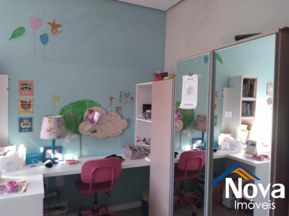 Imagem Imóvel com 2 Quartos à Venda, 175 m² em Centro - Picada Café