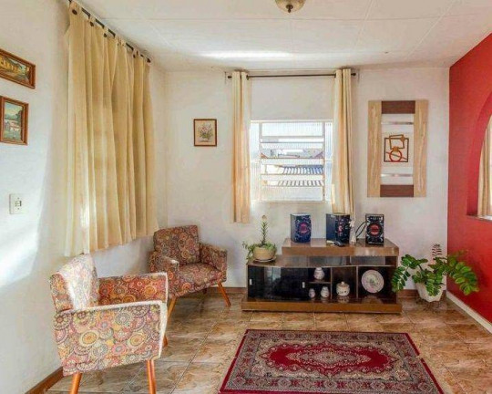 Imagem Casa com 4 Quartos à Venda, 212 m² em Santa Efigênia - Belo Horizonte Imagem Casa com 4 Quartos à Venda, 212 m² em Santa Efigênia - Belo Horizonte