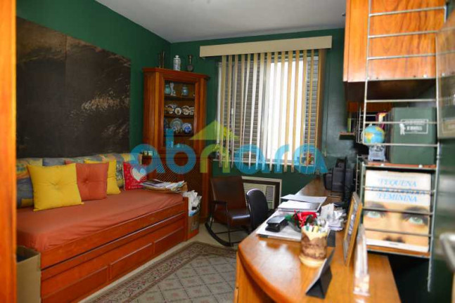 Imagem Apartamento com 3 Quartos à Venda, 160 m² em Copacabana - Rio De Janeiro Imagem Apartamento com 3 Quartos à Venda, 160 m² em Copacabana - Rio De Janeiro