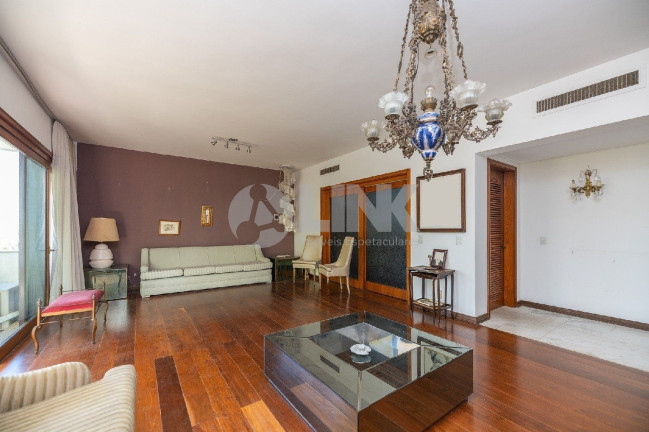 Imagem Apartamento com 3 Quartos à Venda, 247 m² em Petrópolis - Porto Alegre Imagem Apartamento com 3 Quartos à Venda, 247 m² em Petrópolis - Porto Alegre