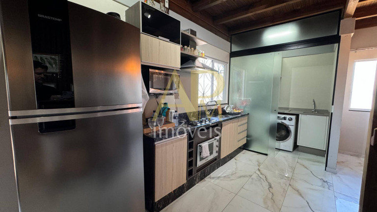 Imagem Casa com 4 Quartos à Venda, 261 m² em São Miguel (guaporanga) - Biguaçu Imagem Casa com 4 Quartos à Venda, 261 m² em São Miguel (guaporanga) - Biguaçu