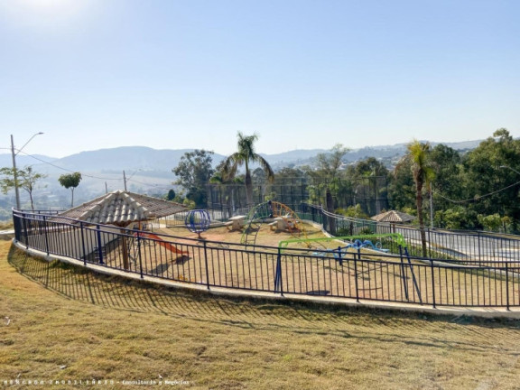Terreno à Venda, 300 m² em Residencial Das Ilhas - Bragança Paulista