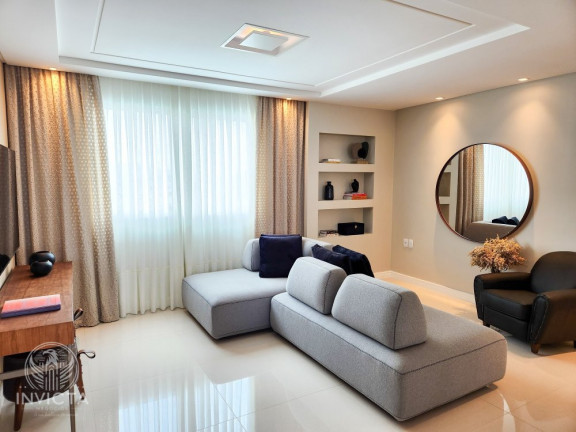Apartamento com 3 Quartos à Venda, 150 m² em Centro - Balneário Camboriú