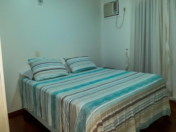 Imagem Apartamento com 3 Quartos à Venda, 130 m² em Enseada - Guarujá