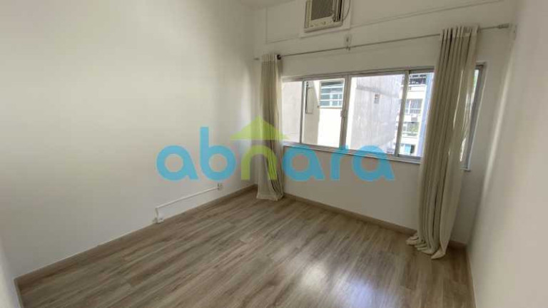 Imagem Apartamento com 3 Quartos à Venda, 90 m² em Copacabana - Rio De Janeiro Imagem Apartamento com 3 Quartos à Venda, 90 m² em Copacabana - Rio De Janeiro