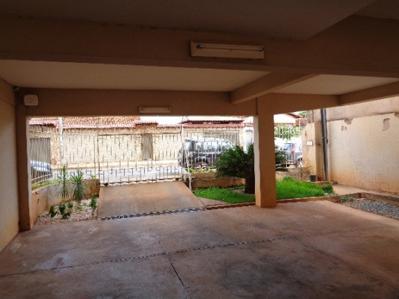 Imagem Imóvel com 3 Quartos à Venda, 1 m² em Jardim São Luiz - Montes Claros Imagem Imóvel com 3 Quartos à Venda, 1 m² em Jardim São Luiz - Montes Claros