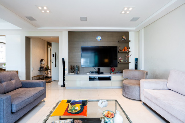 Imagem Apartamento com 4 Quartos à Venda, 215 m² em Aclimação - São Paulo