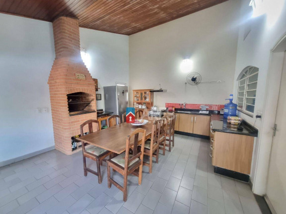 Imagem Casa com 5 Quartos à Venda, 220 m² em Parque Novo Mundo - Americana Imagem Casa com 5 Quartos à Venda, 220 m² em Parque Novo Mundo - Americana