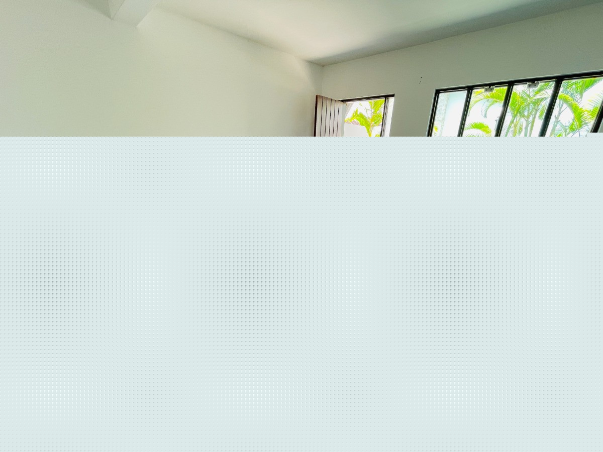 Foto do imóvel Sobrado com 2 Quartos à Venda, 99 m² em Indaia - Caraguatatuba