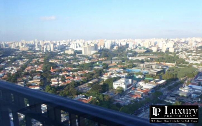 Imagem Cobertura com 3 Quartos à Venda, 699 m² em Vila Nova Conceição - São Paulo