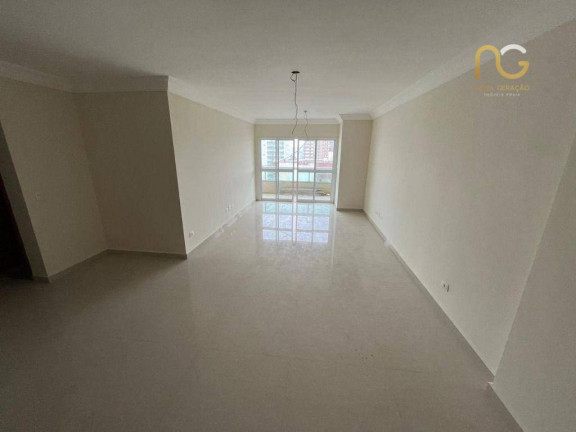 Imagem Imóvel com 4 Quartos à Venda, 230 m² em Vilamar - Praia Grande Imagem Imóvel com 4 Quartos à Venda, 230 m² em Vilamar - Praia Grande