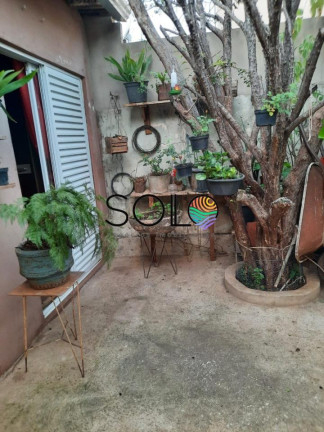 Imagem Casa com 3 Quartos à Venda, 147 m² em Centro - Araraquara Imagem Casa com 3 Quartos à Venda, 147 m² em Centro - Araraquara