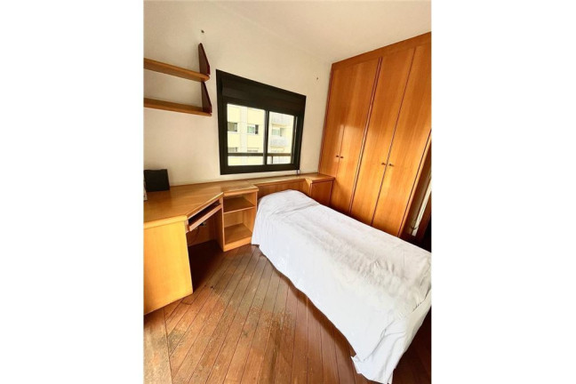 Imagem Imóvel com 4 Quartos à Venda, em Aclimação - São Paulo Imagem Imóvel com 4 Quartos à Venda, em Aclimação - São Paulo