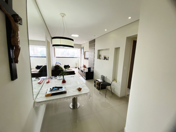 Imagem Apartamento com 2 Quartos à Venda, 79 m² em Embaré - Santos