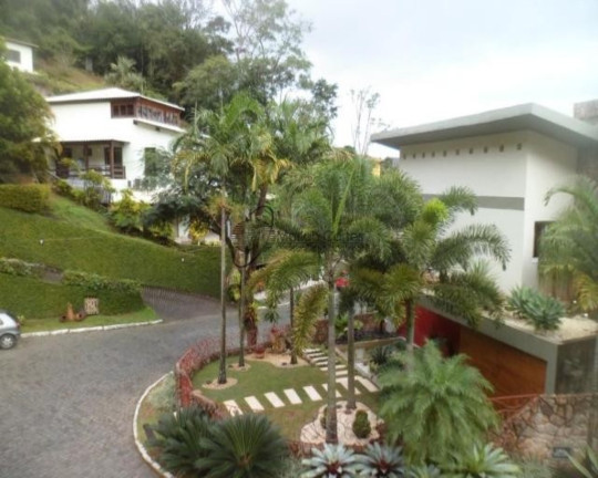 Imagem Casa com 3 Quartos à Venda, 330 m² em Itaipu - Niterói Imagem Casa com 3 Quartos à Venda, 330 m² em Itaipu - Niterói