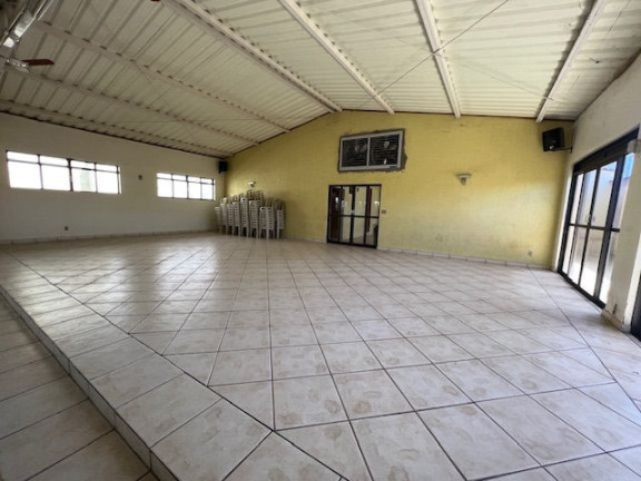 Galpão à Venda, 1.000 m² em Santa Genoveva - Goiânia