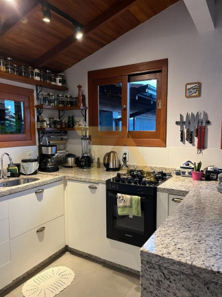 Imagem Imóvel com 3 Quartos à Venda,  em Ambrósio - Garopaba