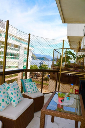Apartamento com 2 Quartos à Venda, 100 m² em Charitas - Niterói