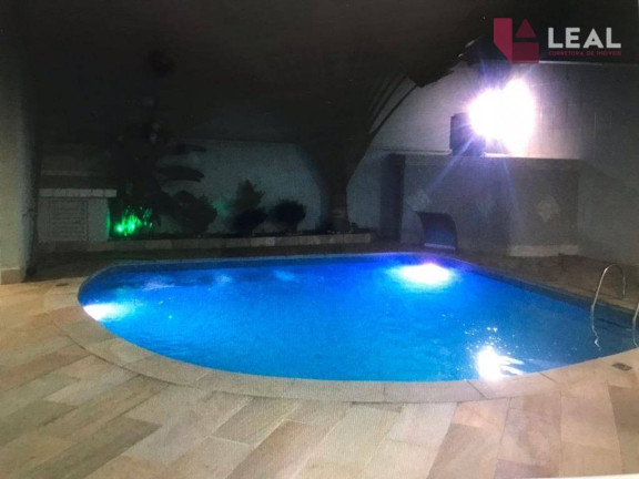 Imagem Casa com 4 Quartos à Venda, 390 m² em Santa Doroteia - Pouso Alegre