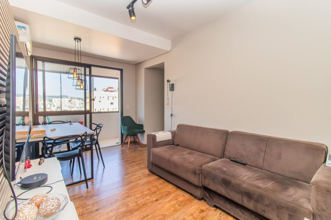 Imagem Apartamento com 1 Quarto à Venda, 46 m² em Petrópolis - Porto Alegre