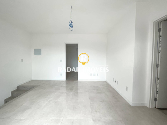 Imagem Cobertura com 2 Quartos à Venda, 95 m² em Centro - Cabo Frio