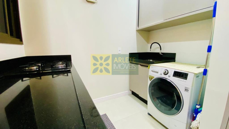 Imagem Apartamento com 2 Quartos à Venda, 70 m² em Bombas - Bombinhas Imagem Apartamento com 2 Quartos à Venda, 70 m² em Bombas - Bombinhas