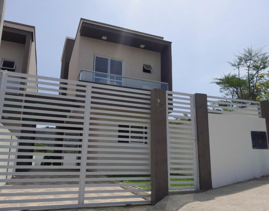 Imagem Casa com 4 Quartos à Venda, 182 m² em São João Do Rio Vermelho - Florianópolis