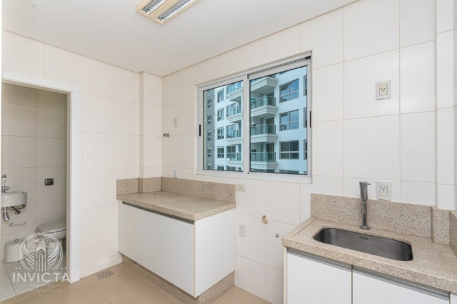 Imagem Apartamento com 3 Quartos à Venda, 186 m² em Barra Sul - Balneário Camboriú Imagem Apartamento com 3 Quartos à Venda, 186 m² em Barra Sul - Balneário Camboriú