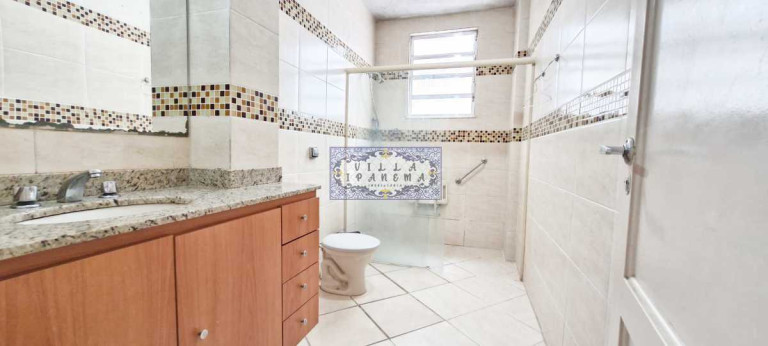 Imagem Apartamento com 4 Quartos à Venda, 200 m² em Copacabana - Rio De Janeiro Imagem Apartamento com 4 Quartos à Venda, 200 m² em Copacabana - Rio De Janeiro