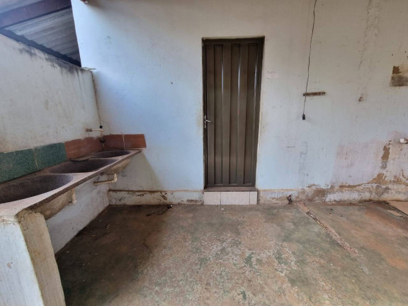 Imagem Casa com 2 Quartos à Venda, 300 m² em Parque Residencial Das Flores - Anápolis