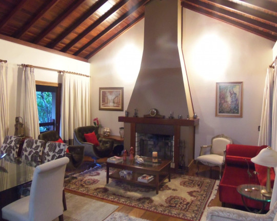 Imagem Casa com 3 Quartos à Venda, 500 m² em Cavalhada - Porto Alegre