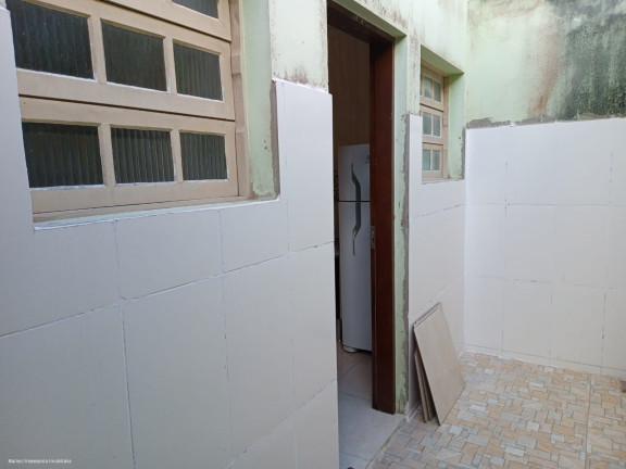 Imagem Sobrado com 2 Quartos à Venda,  em Centro - Mongaguá
