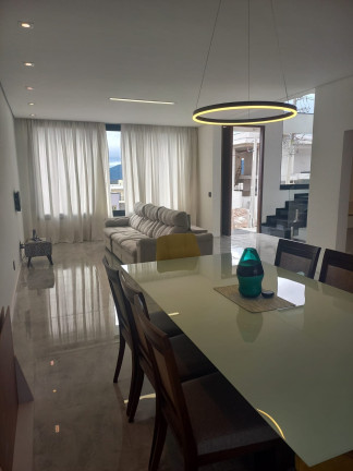 Imagem Casa com 3 Quartos à Venda, 283 m² em Cezar De Souza - Mogi Das Cruzes Imagem Casa com 3 Quartos à Venda, 283 m² em Cezar De Souza - Mogi Das Cruzes