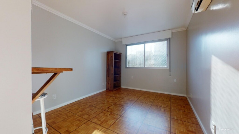 Imagem Imóvel com 1 Quarto à Venda, 43 m² em Centro Histórico - Porto Alegre Imagem Imóvel com 1 Quarto à Venda, 43 m² em Centro Histórico - Porto Alegre