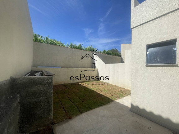Imagem Casa com 3 Quartos à Venda, 180 m² em Natividade - Florestal