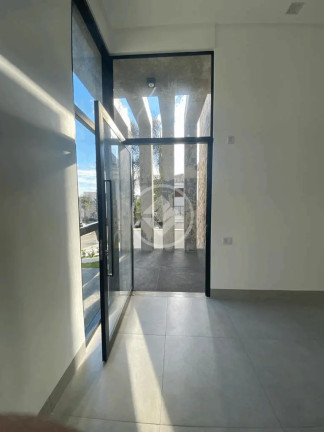 Imagem Casa com 5 Quartos à Venda, 279 m² em Condomínio Do Lago - Goiânia Imagem Casa com 5 Quartos à Venda, 279 m² em Condomínio Do Lago - Goiânia