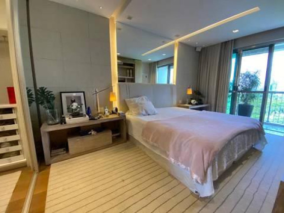 Imagem Apartamento com 4 Quartos à Venda, 301 m² em Barra Da Tijuca - Rio De Janeiro