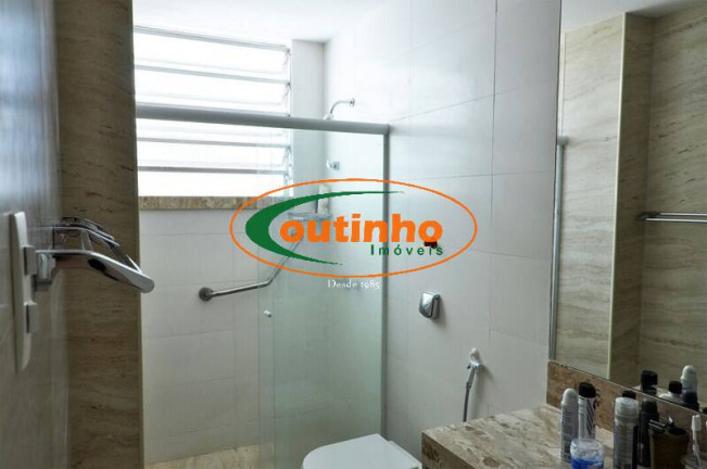 Imagem Apartamento com 3 Quartos à Venda, 130 m² em Tijuca - Rio De Janeiro
