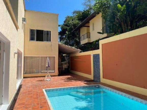 Imagem Casa com 4 Quartos à Venda, 312 m² em Itaipu - Niterói Imagem Casa com 4 Quartos à Venda, 312 m² em Itaipu - Niterói