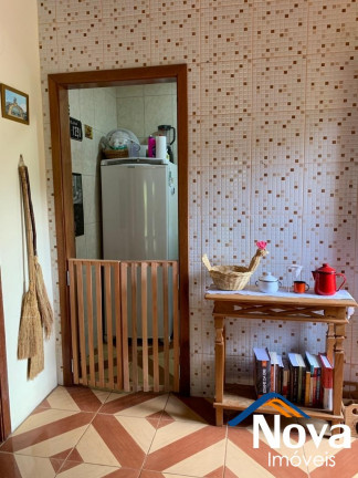 Imagem Imóvel com 3 Quartos à Venda, em Pinhal Alto - Nova Petrópolis Imagem Imóvel com 3 Quartos à Venda, em Pinhal Alto - Nova Petrópolis