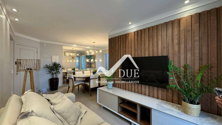 Imagem Apartamento com 3 Quartos à Venda, 84 m² em Marapé - Santos
