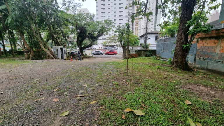Imagem Terreno à Venda, 818 m² em Pitangueiras - Guarujá Imagem Terreno à Venda, 818 m² em Pitangueiras - Guarujá