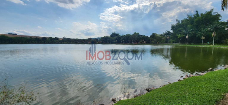Imagem Casa de Condomínio com 4 Quartos à Venda, 600 m² em Jardim Colonial - Atibaia